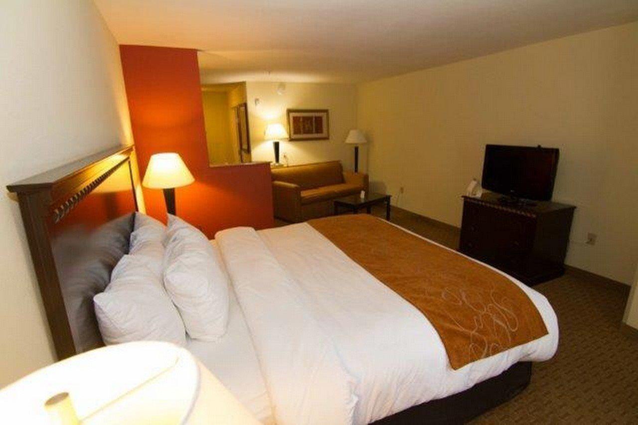 Comfort Suites Cullman I-65 Exit 310 Bagian luar foto