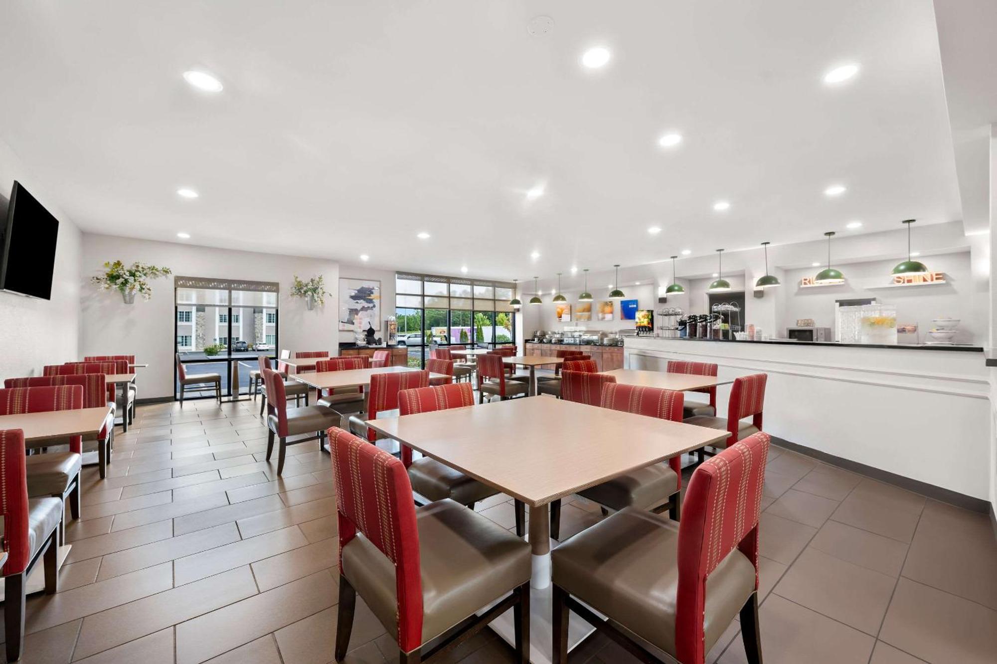 Comfort Suites Cullman I-65 Exit 310 Bagian luar foto