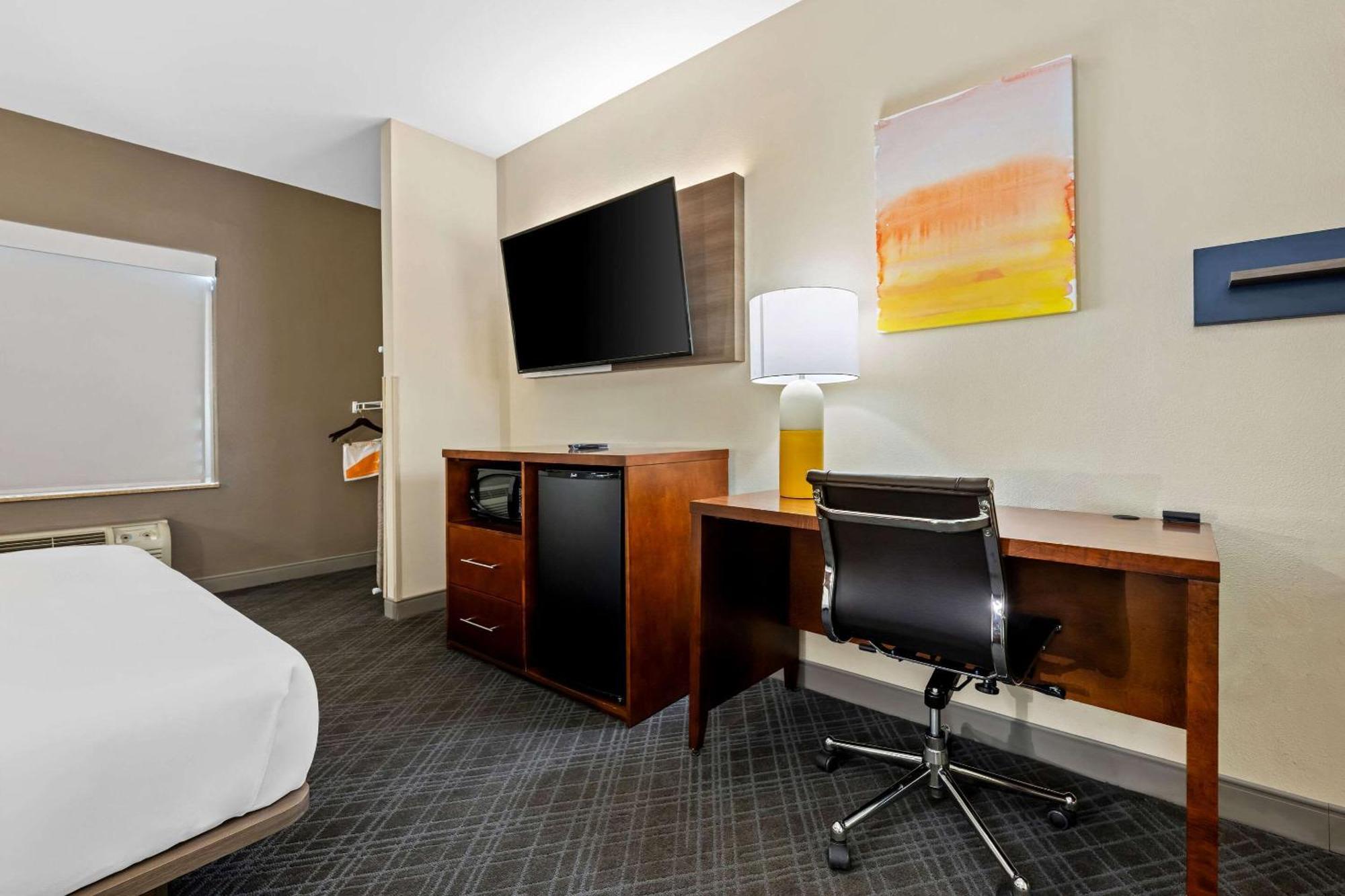 Comfort Suites Cullman I-65 Exit 310 Bagian luar foto