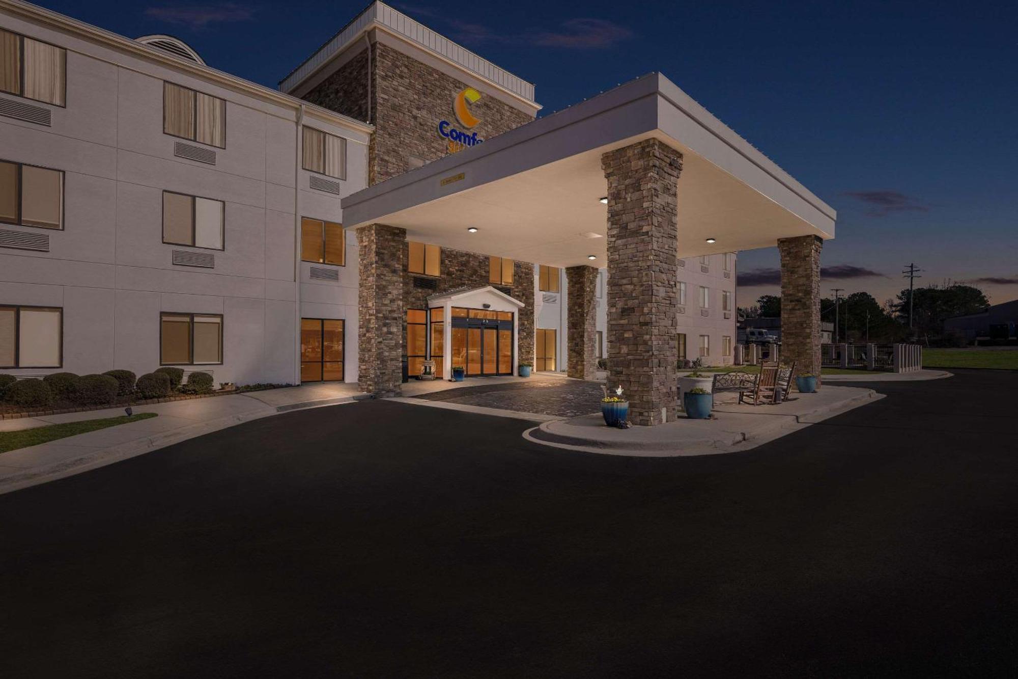 Comfort Suites Cullman I-65 Exit 310 Bagian luar foto