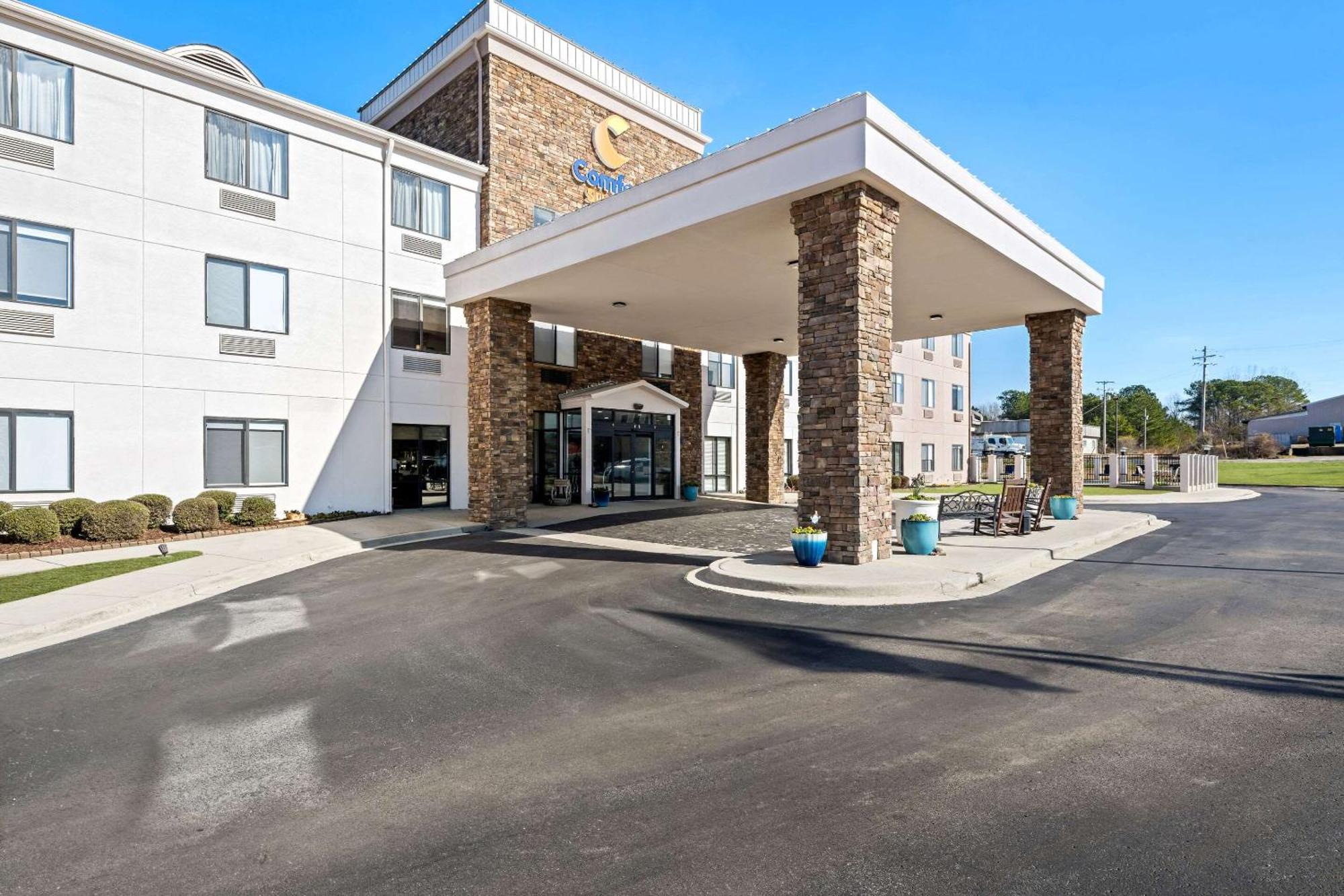 Comfort Suites Cullman I-65 Exit 310 Bagian luar foto